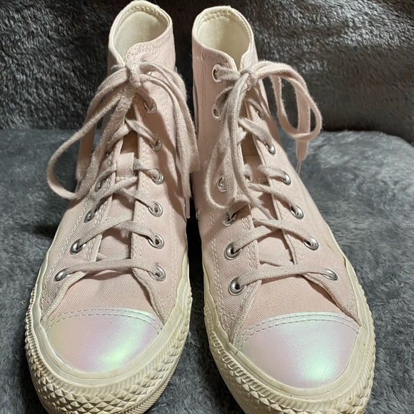 Pink converse - Picture 2 of 4